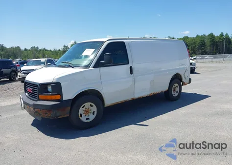 2010 GMC Savana 2500 Work Van из США, поврежденный, VIN 1GTZGFBA5A1162181
